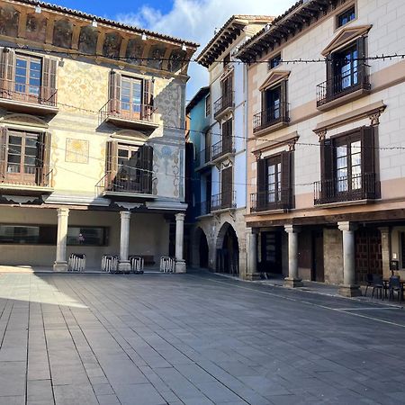 Apartamentos Angelus Plaza Mayor De Граус Екстериор снимка