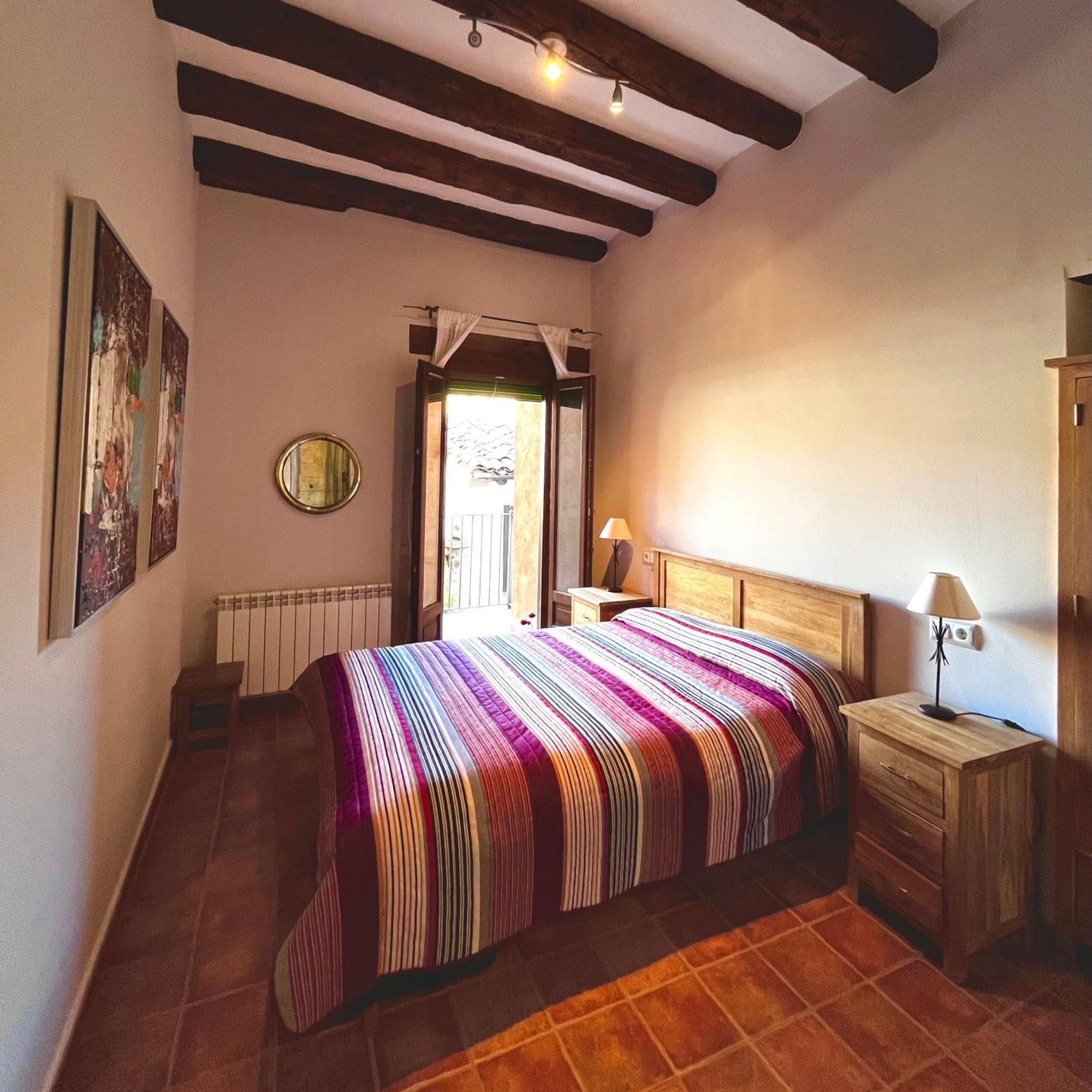 Apartamentos Angelus Plaza Mayor De Граус Екстериор снимка